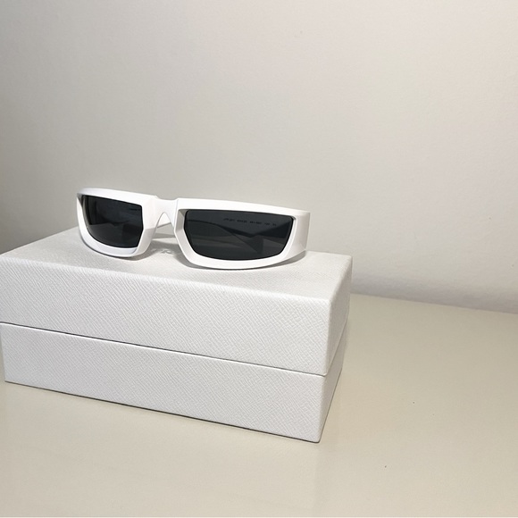 White Prada Runway Sunglasses - Picture 6 of 6
